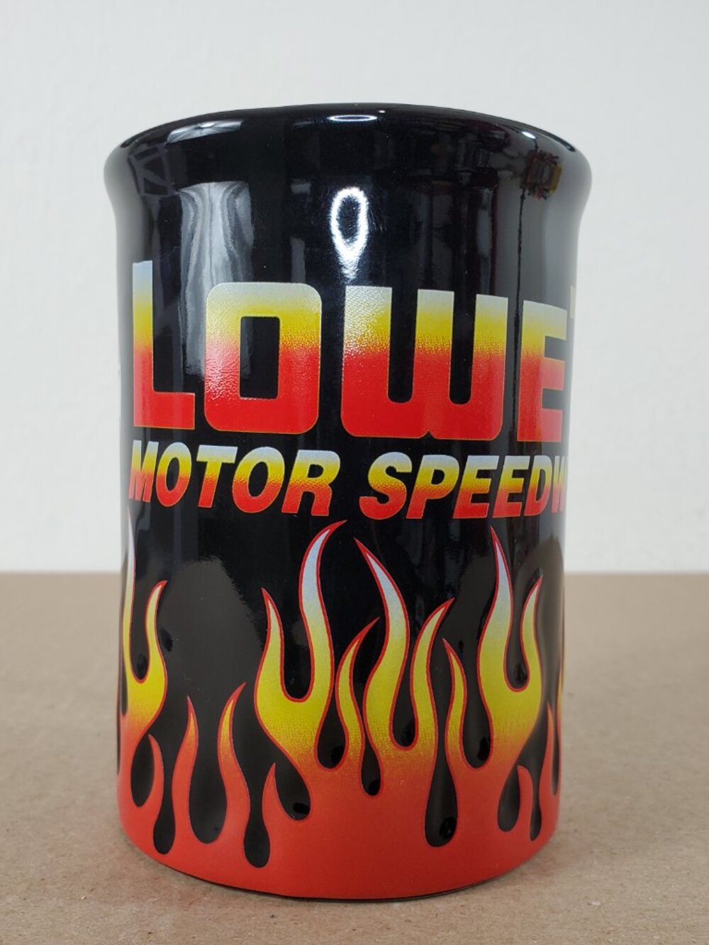 Atlanta Motor Speedway Flames Coffee Mug NASCAR Racing Memorabilla Black Red Cup